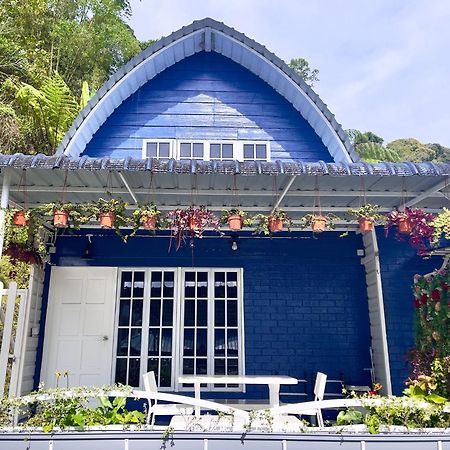 Blue Cabins By Pfordten Cottage Cameron Highlands Dış mekan fotoğraf