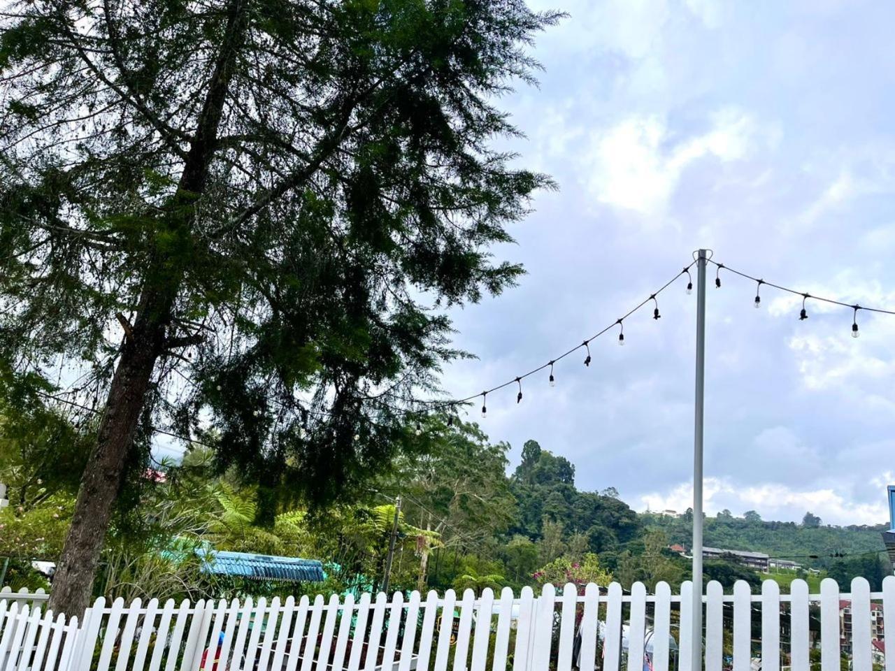 Blue Cabins By Pfordten Cottage Cameron Highlands Dış mekan fotoğraf