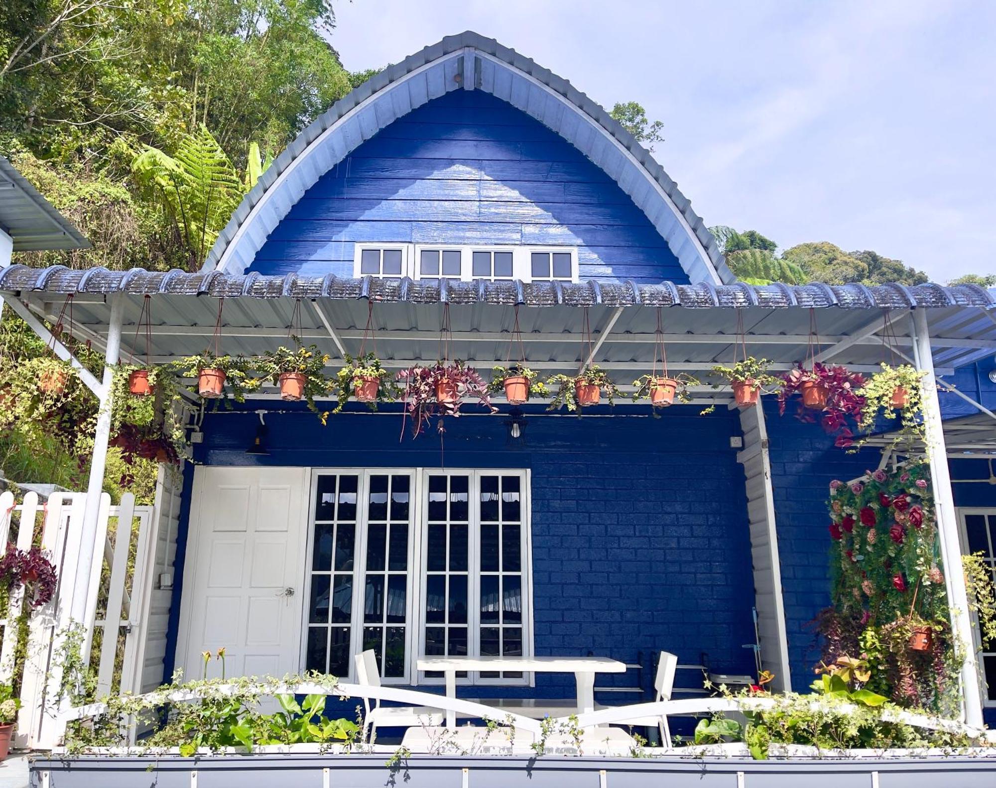 Blue Cabins By Pfordten Cottage Cameron Highlands Dış mekan fotoğraf